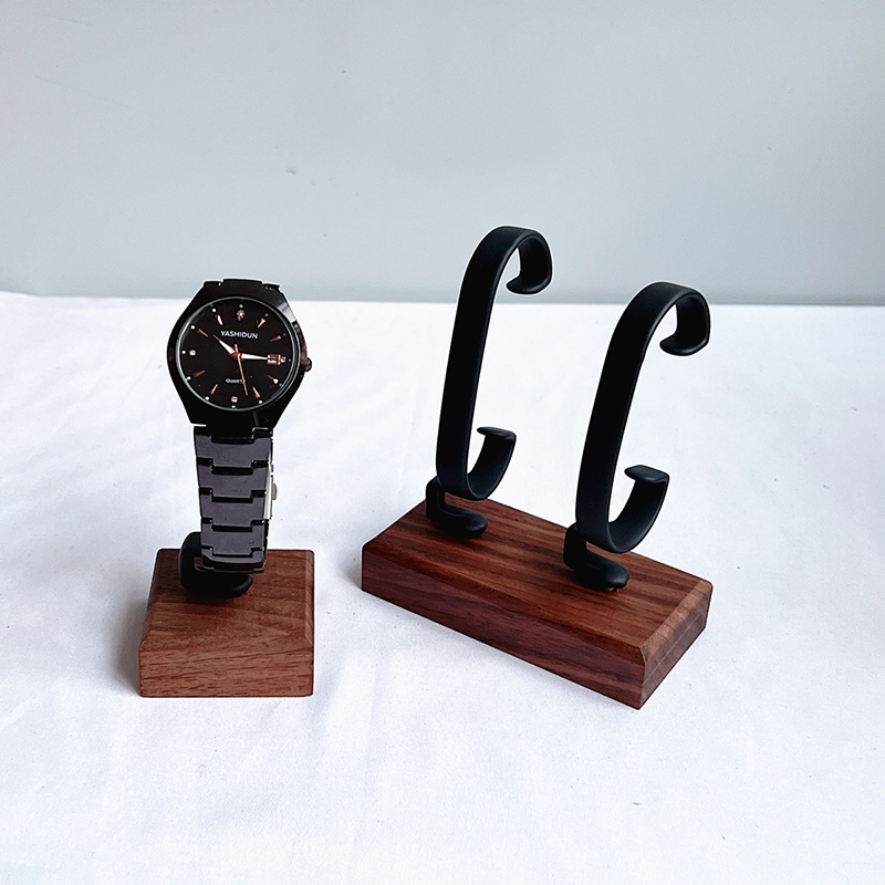 Деревянная С-образная подставк – обзор и цена Jewelry And Watches Inc